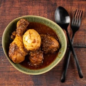 Ethiopian Doro Wat in a Bowl with set of spoon