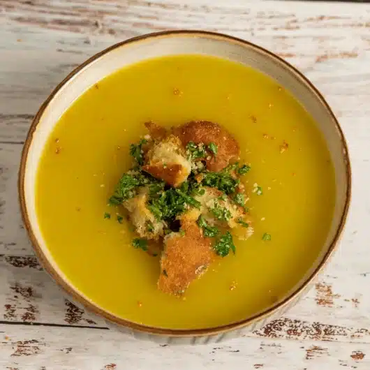 Pumpkin Soup : Perfect Soup for Halloween 