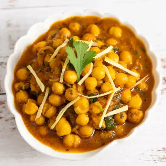 Chickpea Curry (Video)