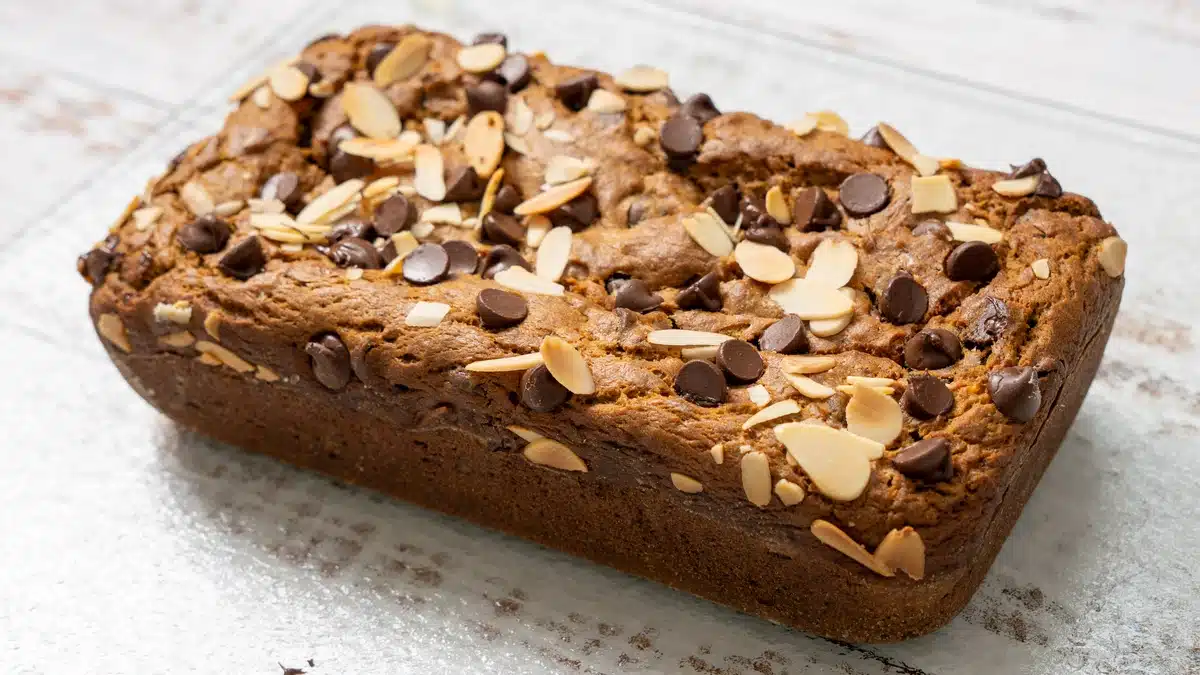 chocolate chips avocado banana bread