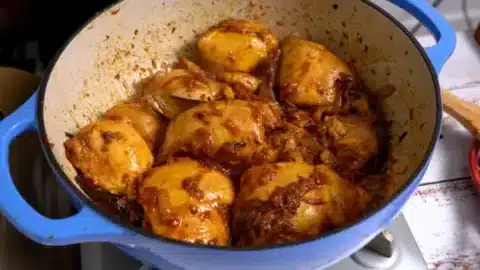 cook chicken in pan for 4 5 minutes 750x422 1