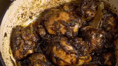 cook until oil separate in pan 750x422 1