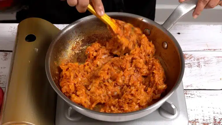 mix well potatoes with spices - turkish gozleme