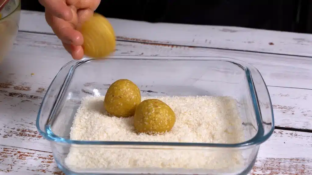 Mango Sesame Bites : Quick Snack make small balls