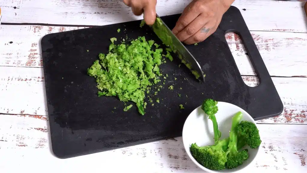 Green Bread - Full of Greens, Cheese and Nuts finely chop broccoli