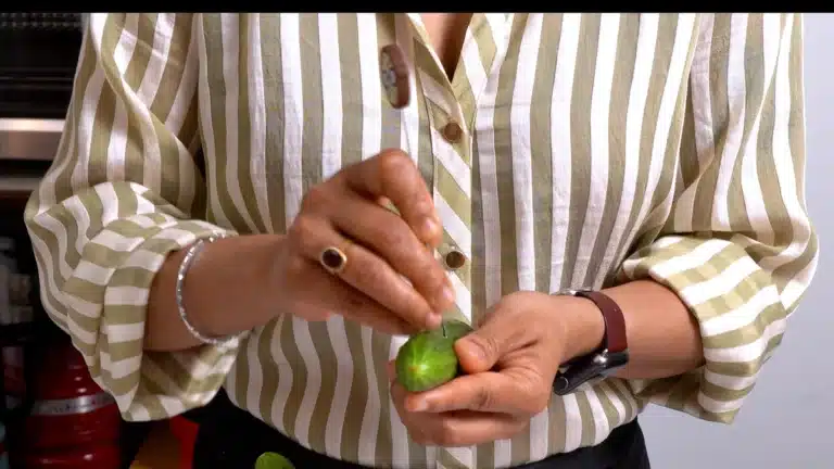 poking cucumber