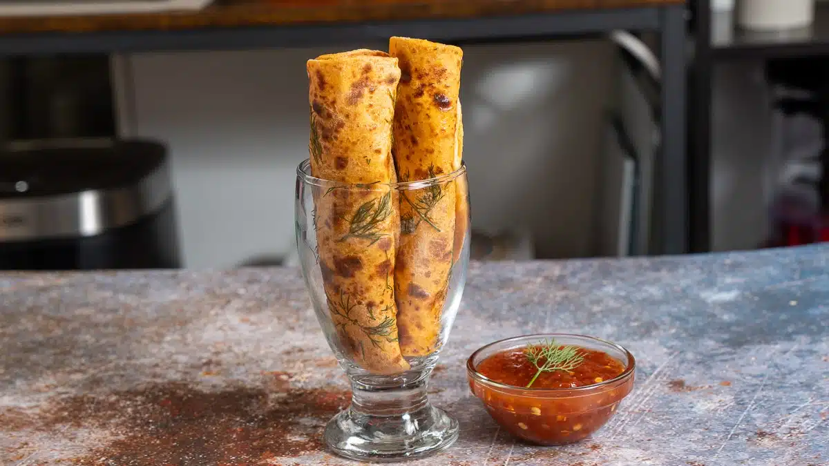 tomato roti with hot sauce