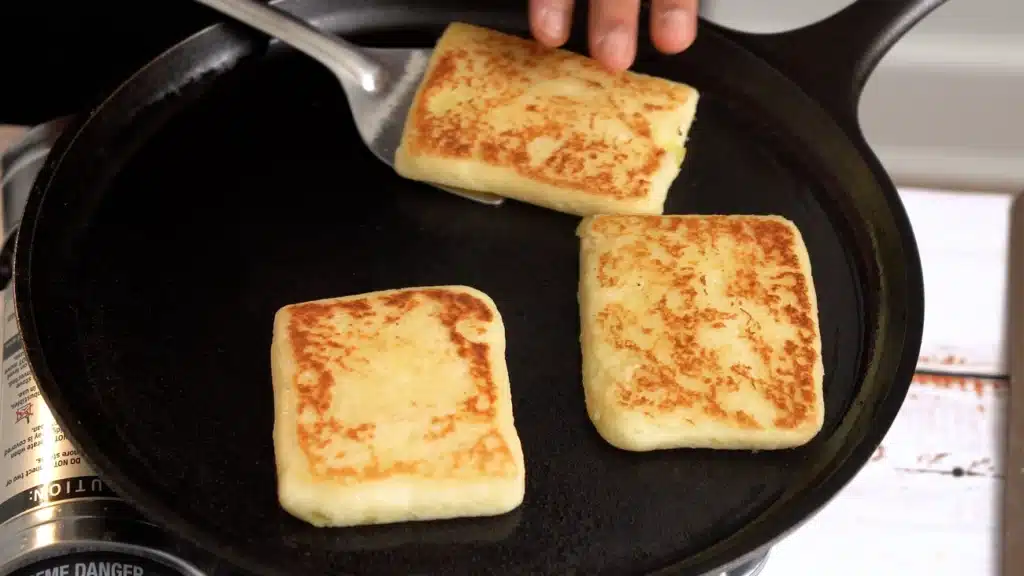 Buttery Irish Potato Cakes – Crispy Outside, Soft Inside cook both side until turn golden and fully cooked