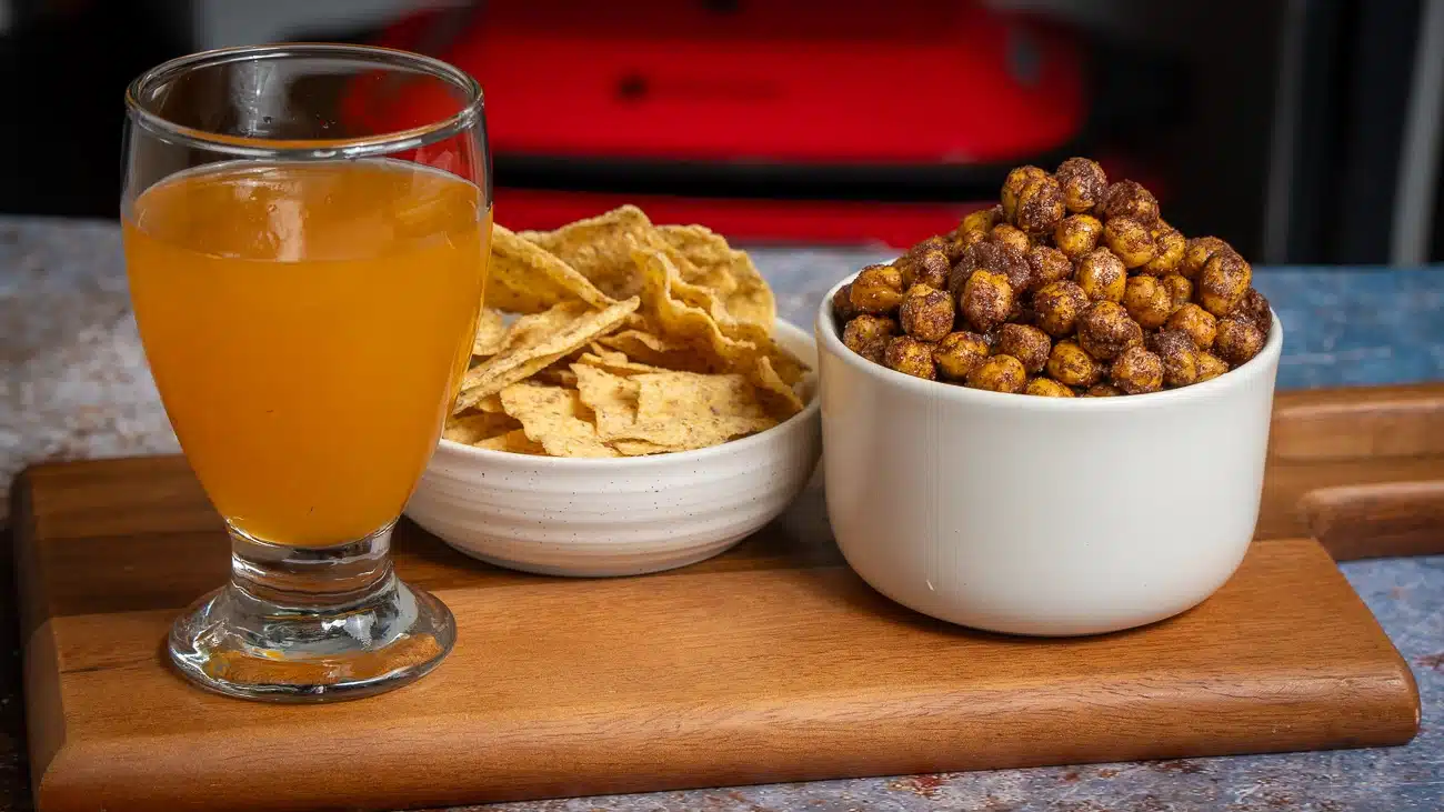 crunchy cinnamon chickpeas