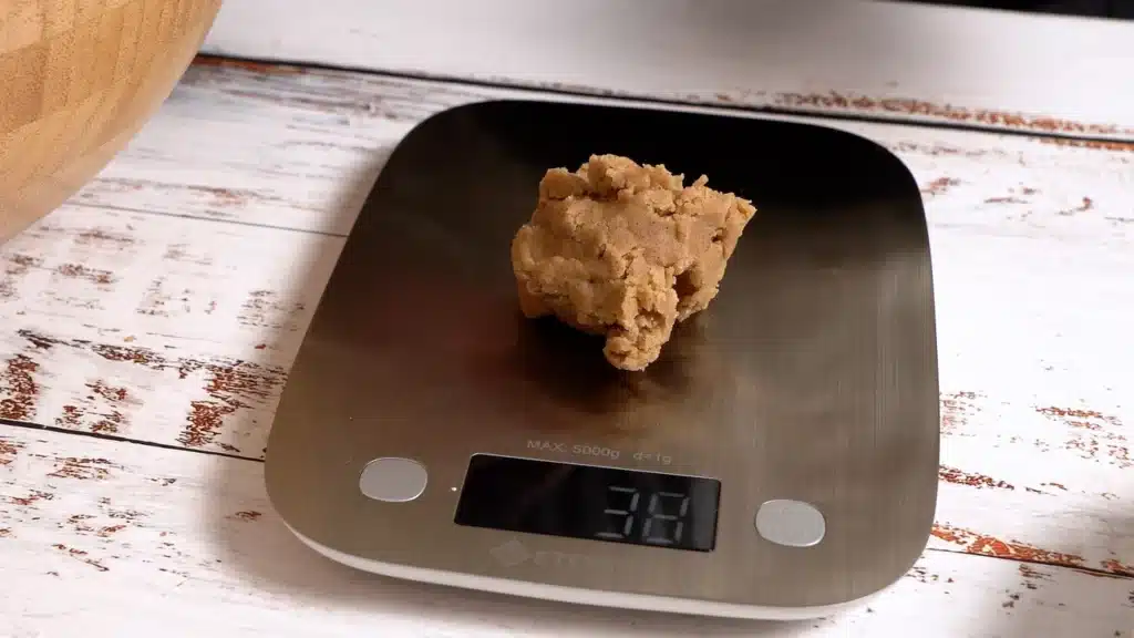 These Soft Pumpkin Pie Cookies Will Melt In Your Mouth, Really Delicious make balls of equal size to make same size of cookies