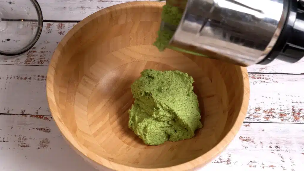 Diabetic Friendly! The Best Low Carb Quinoa Peas Bun make a fine paste