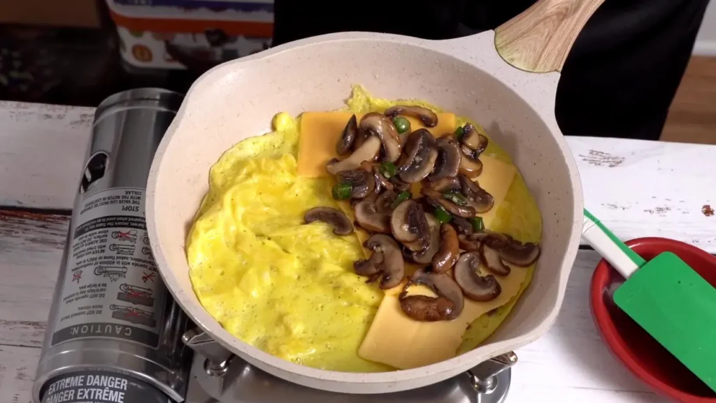 Mexican American Omelette : Spicy & Cheesy Breakfast add mushroom & cheese on half side