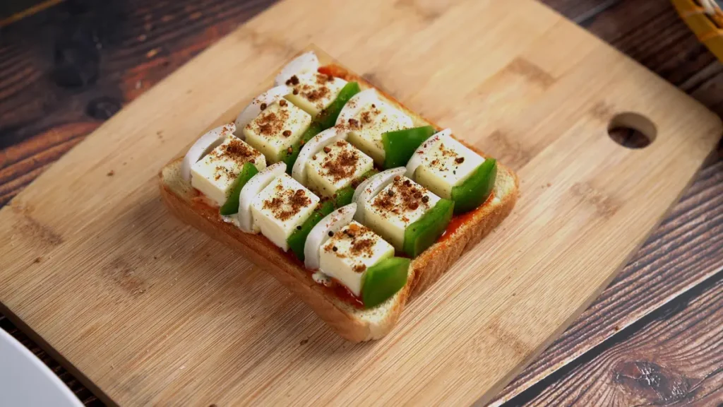 Crispy Bread Pizza (Ready in 10 Minutes!) add salt, BBQ seasoning