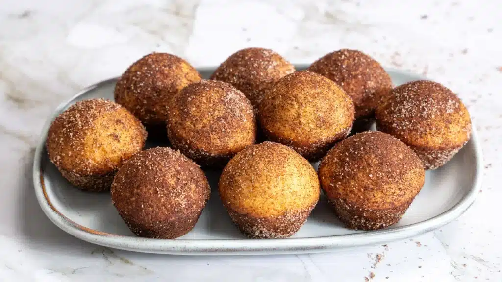 Cinnamon Muffins: #1 Easy & Quick Morning Treats cinnamon muffins in a plate