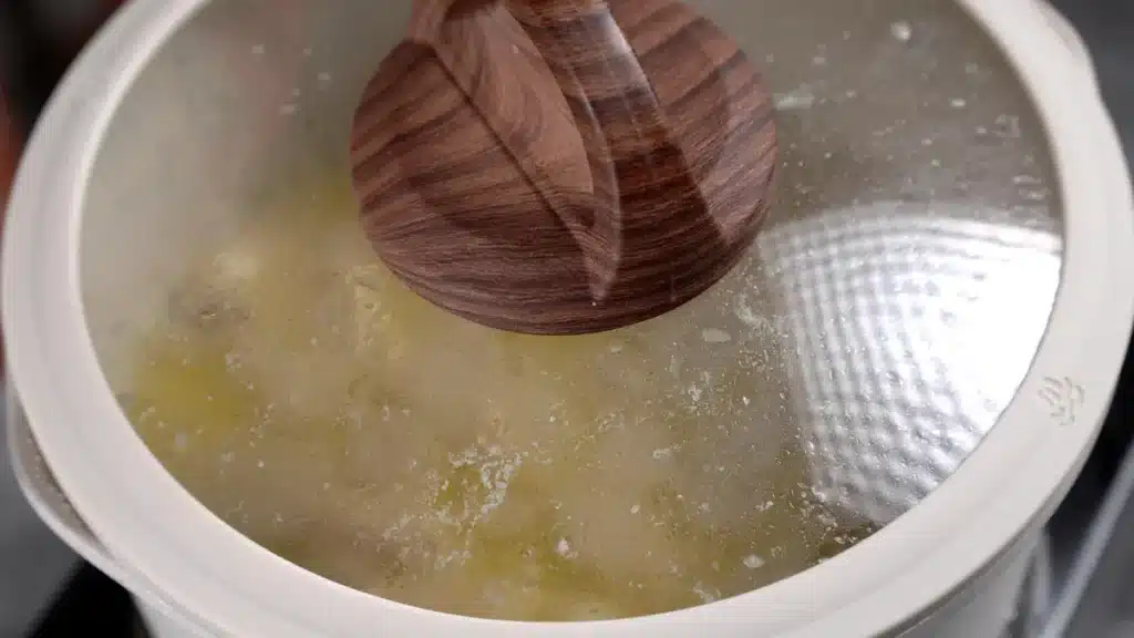 cover and cook for 20-25 min on low heat