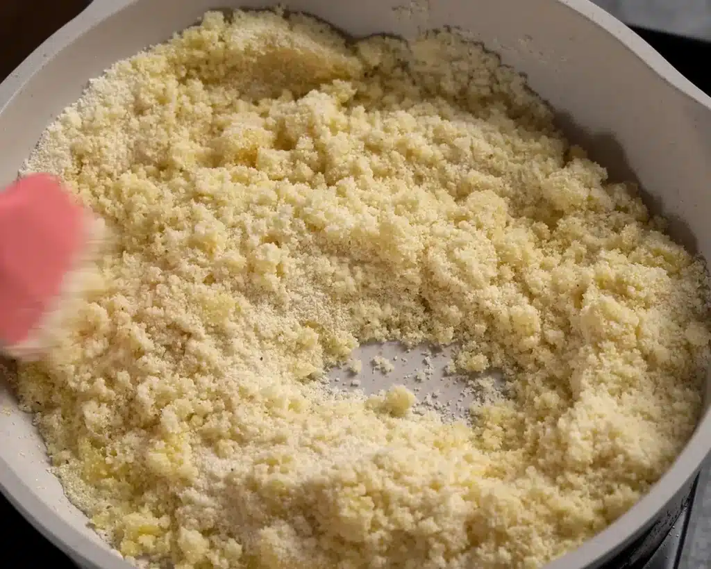 Mamounia: Quick 10-Minute Syrian Breakfast Recipe Add 1 cup of semolina to the hot pan and stir constantly for 2-3 minutes until golden brown.
