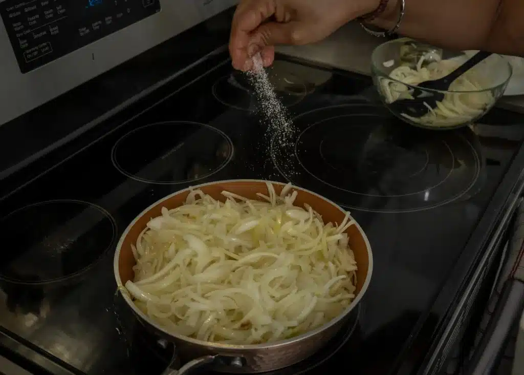 Right Way To Caramelize Onions And Store Them Sprinkle 2 to 3 teaspoons of sugar over the onions to speed up the caramelization process.