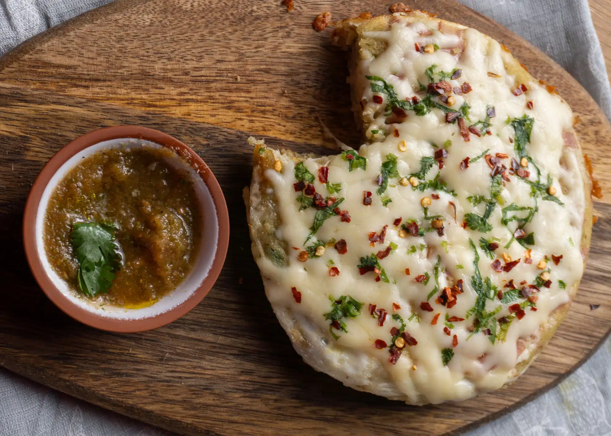 lentil pan pizza with tomato dip