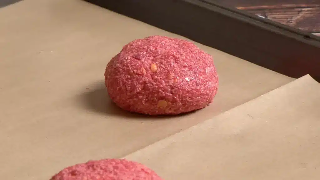 Red Lentil Bun: Soft, Colorful & No-Knead Bun place in baking tray