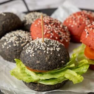 black lentil buns