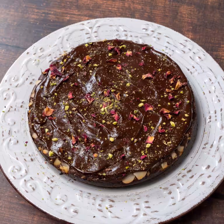 No bake choco banana cake