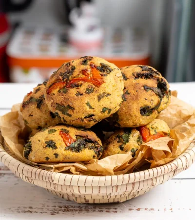 Lentil breakfast bun